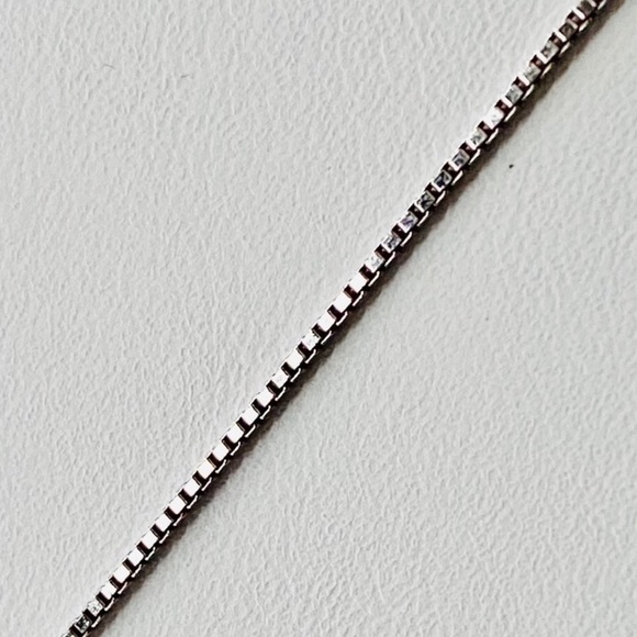 S925 .06Ct Round Cut Diamond Pendant Necklace - Picture 5 of 7